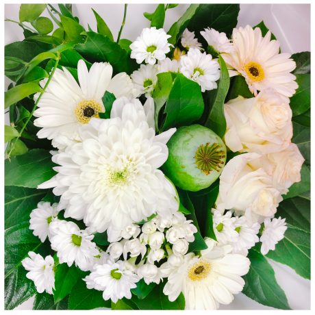 Bouquet rond blanc Autant de Fleurs Aubagne